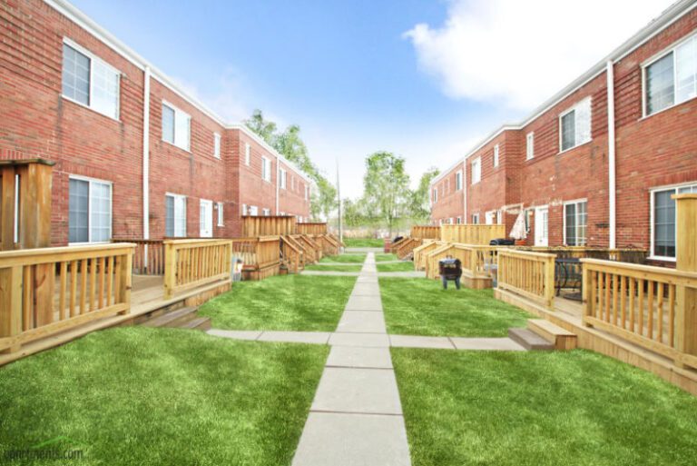 Broad Ripple Apartments and Townhomes